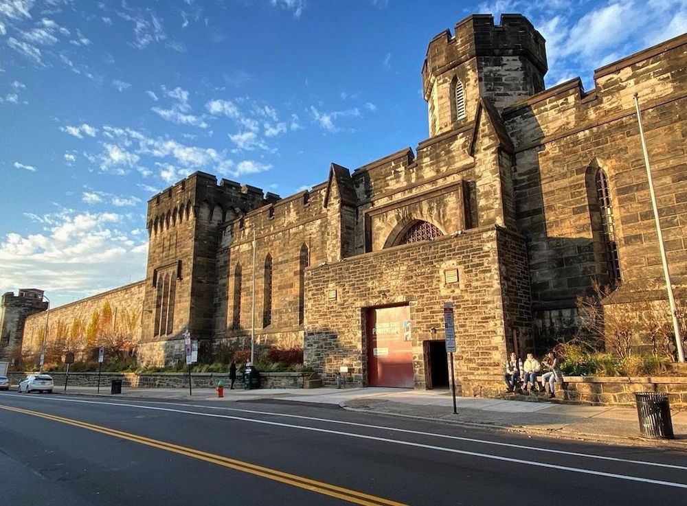 Eastern State Penitentiary History: From Revolutionary Design to Infamous Prison